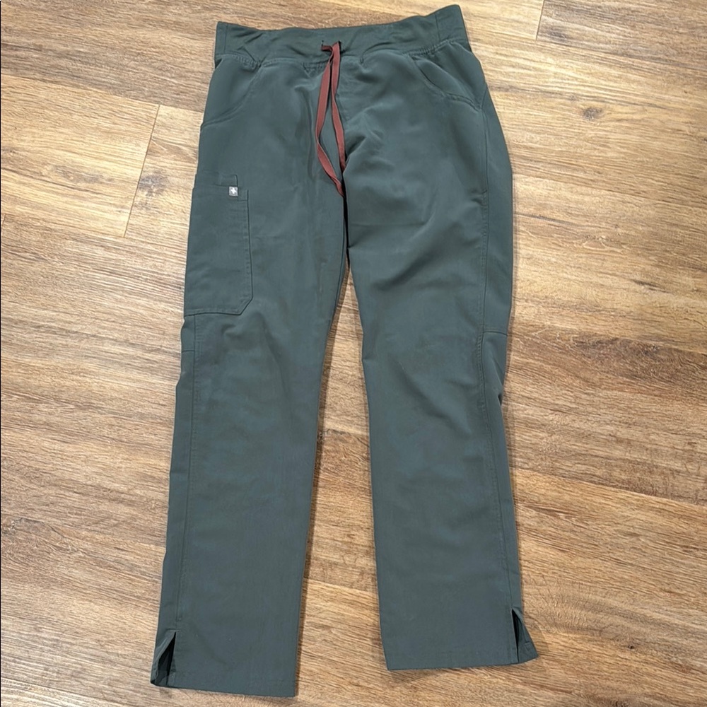 Women’s Green Pants